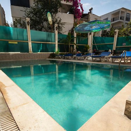 Behram Hotel อันตัลยา ภายนอก รูปภาพ