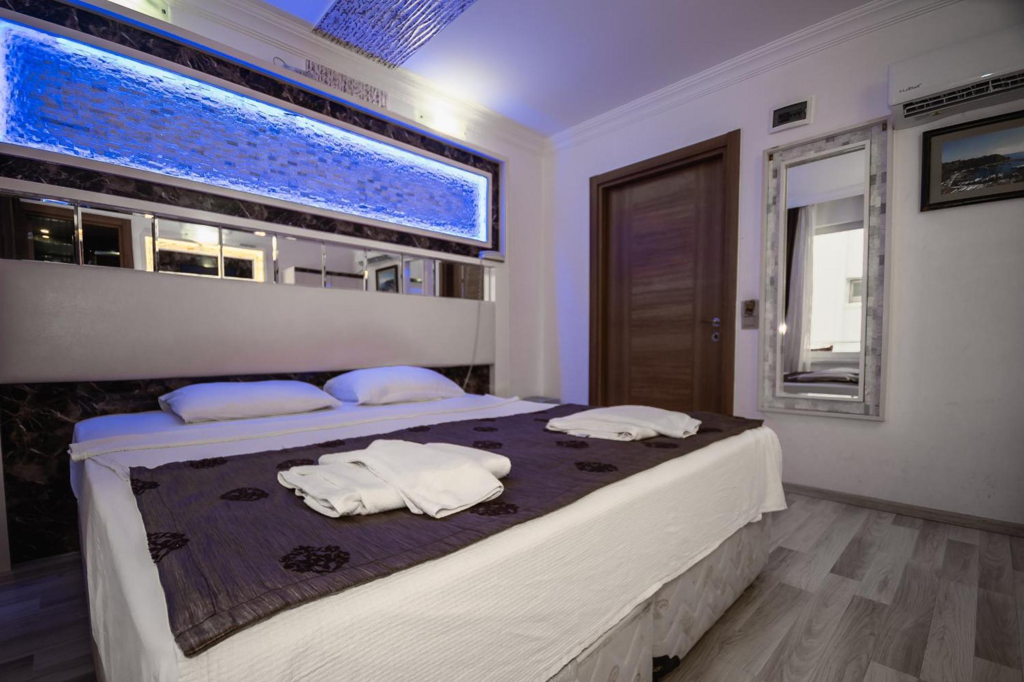Behram Hotel อันตัลยา ภายนอก รูปภาพ